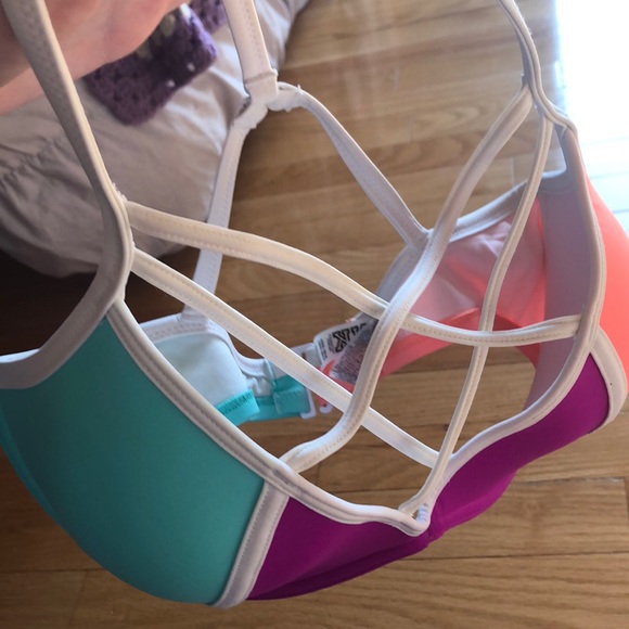 PINK Colour-block Bikini Top - Picture 3 of 4